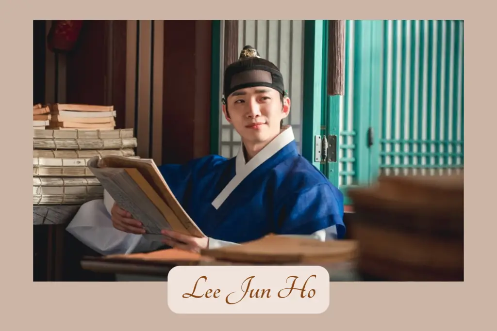 Lee Jun Ho in The Red Sleeve